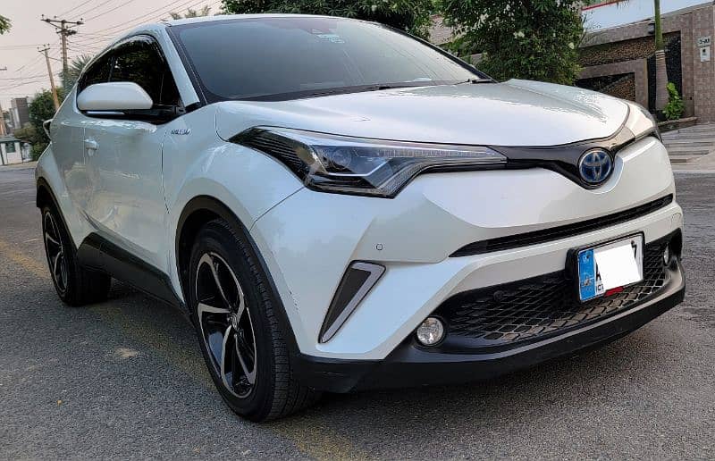 Toyota C-HR 2017 5