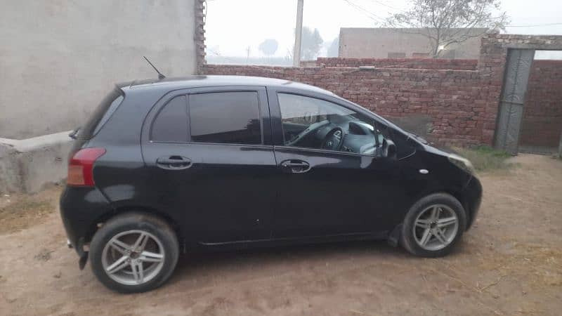 Toyota Vitz 2024 5