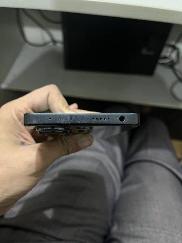 Redmi Note 13 pro 256 Gb RAM 8+8 ROM 5