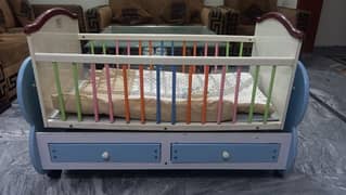 Baby bed/Baby cot very neat and clean