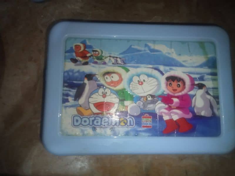 doremon  lunch box 0