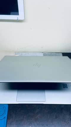 HP G5 840 i5 8th generation silver