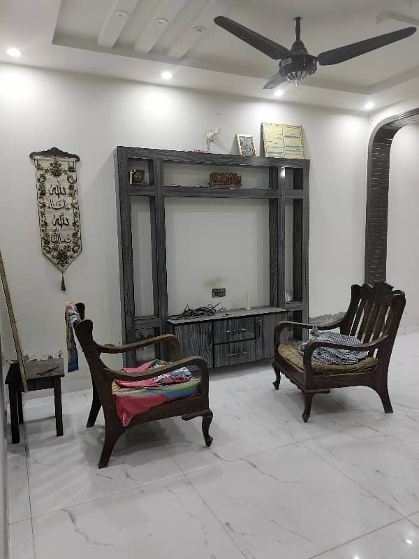 Tiled floors 5 Marla double story Iqbal town 1