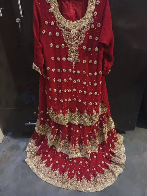 barat lehnga, just 1 day use hua tha, red and skin colour contrass 0