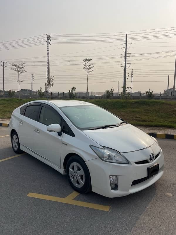 Toyota Prius 2011 0