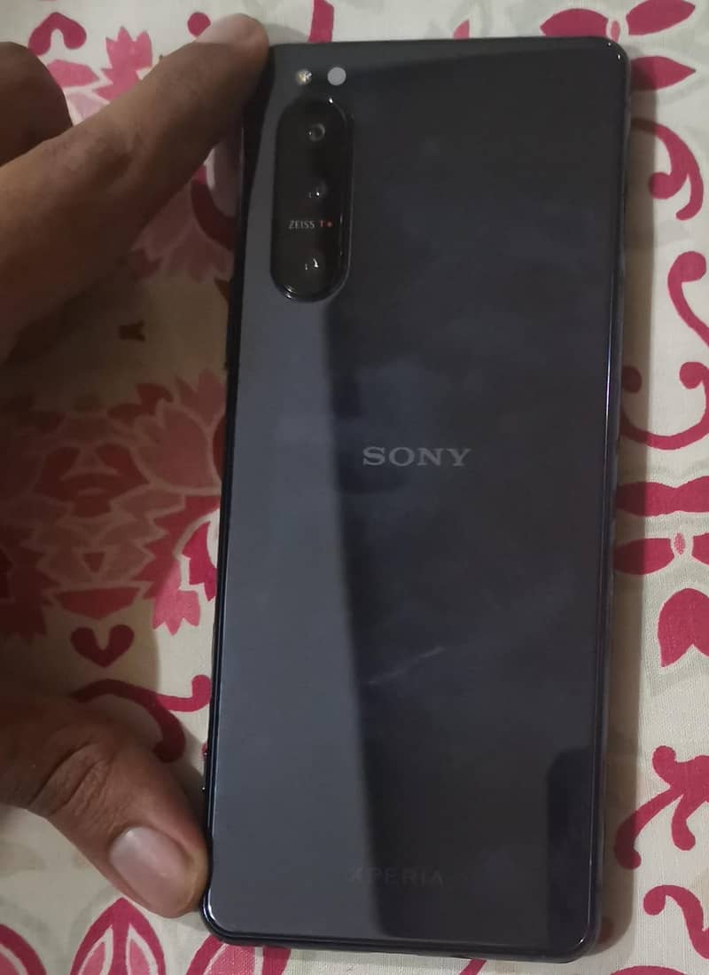 Sony Xperia 5 mark 2 1