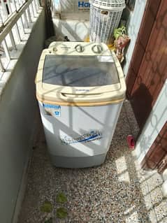 Washing Machine Kenwood for urgent sell near johar more