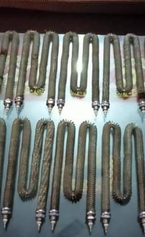 electric heating elements 7