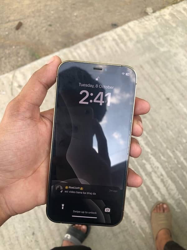 iPhone 12pro 128GB with box whatapp 03276933207 7