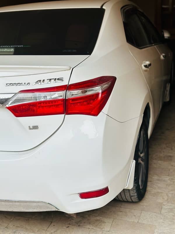 Toyota Corolla Altis 2016 0