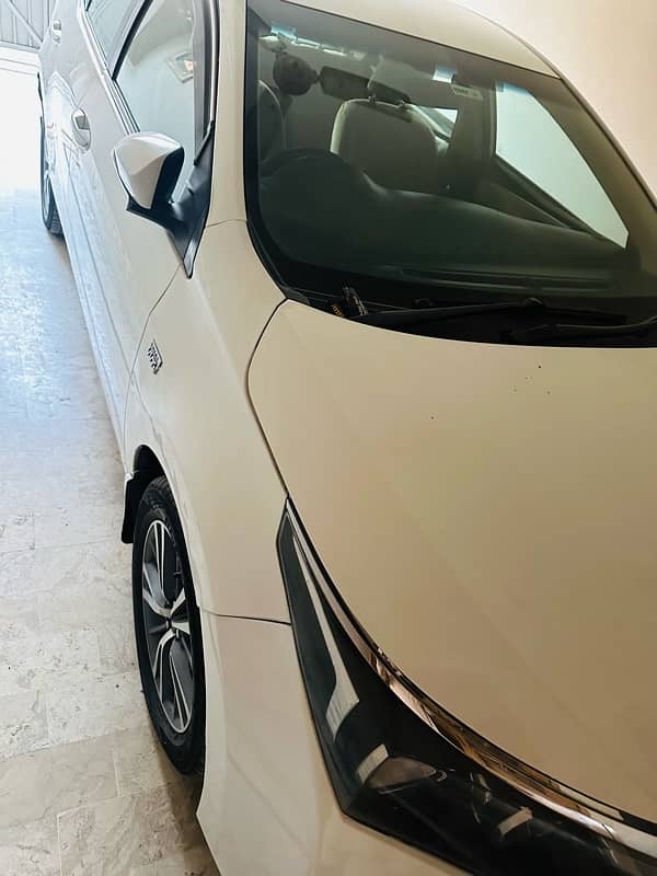 Toyota Corolla Altis 2016 5