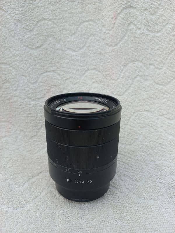 Sony lens 2470 urgent sale 100%oK 2