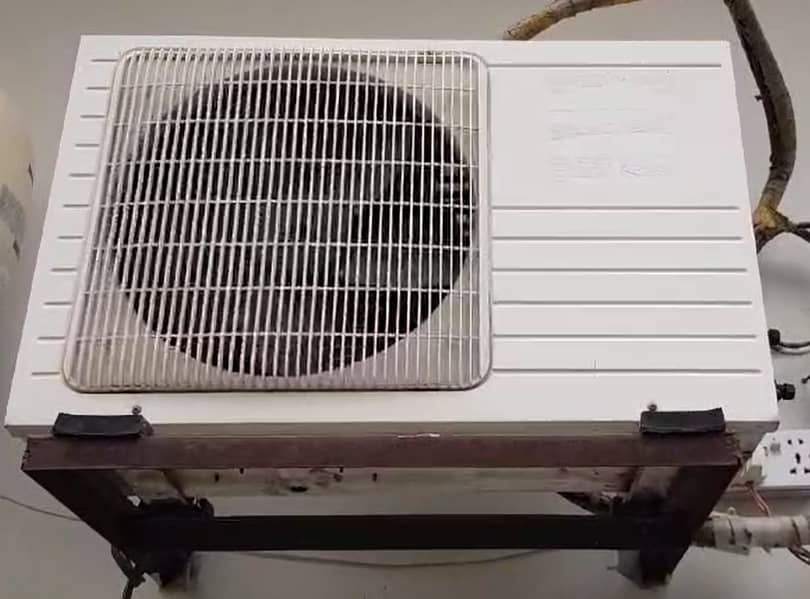 PEL one ton split AC  in good working condition. 2