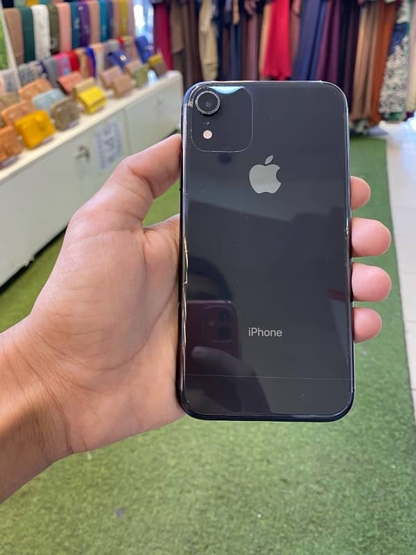 Iphone XR 256GB Factory Unlock Esim Sim Time Available 10/10 Condition 0