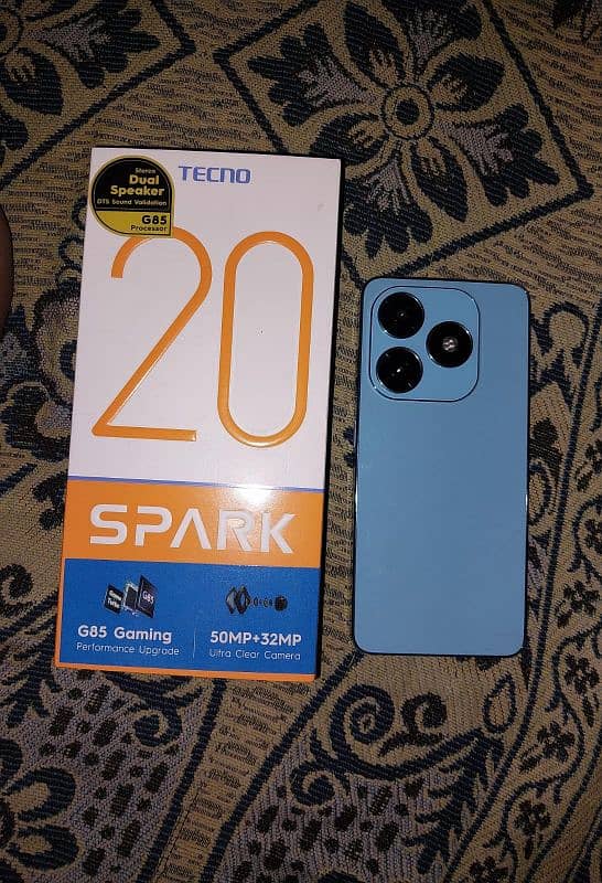 Tecno spark 20 0