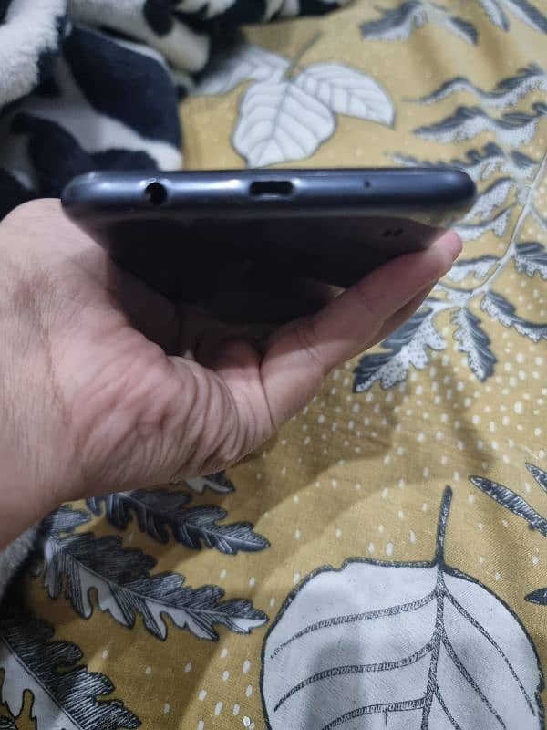 Samsung A10 in the best condition 2