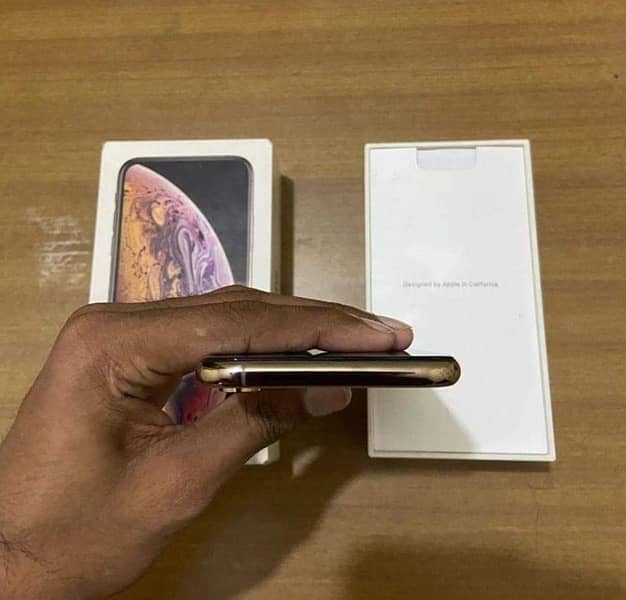 iPhone XS 256GB PTA Approved 4