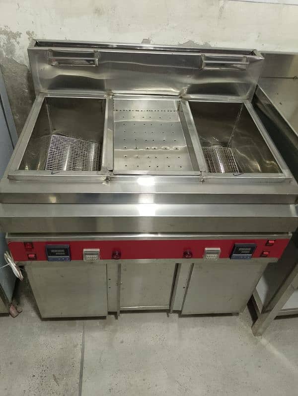 double deep fryer 16/16 litter tank with sizling pizza oven fryer gril 1