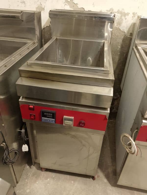 double deep fryer 16/16 litter tank with sizling pizza oven fryer gril 2