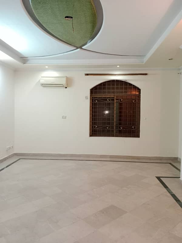 25 Marla Upper Portion For Rent In Guldasht Town A Block 9