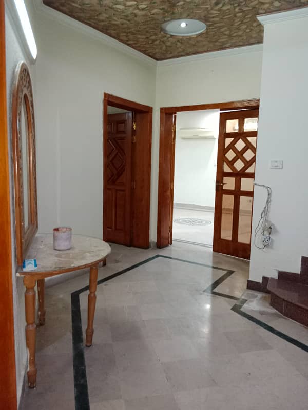 25 Marla Upper Portion For Rent In Guldasht Town A Block 14