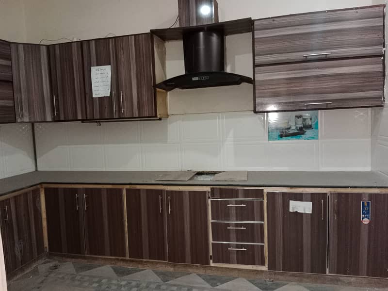 20 Marla Upper Portion For Rent At Thr Prime Location In Guldasht Town A Block 7