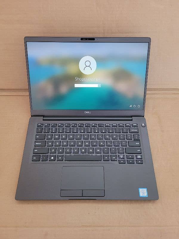 Dell Latitude 7400 i7 8th gen Touchscreen 9