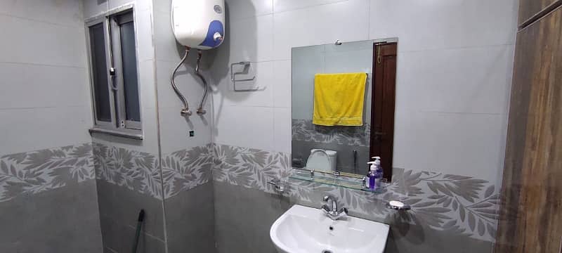 1 Bed Instant Luxury Apartment For Rent In Bahria Town Lahore 9