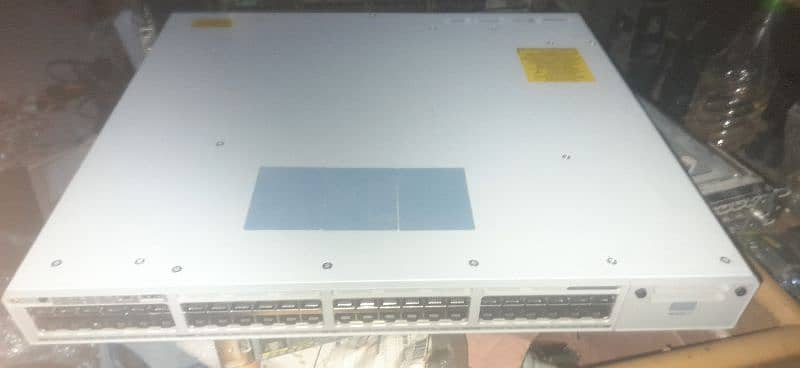 Cisco 9300 48 PoE 0