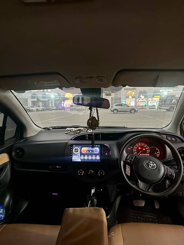 Toyota Vitz 2018 5