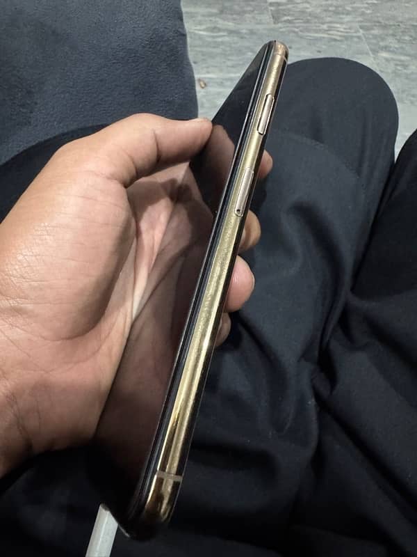 Iphone XS Max PTA approved 1