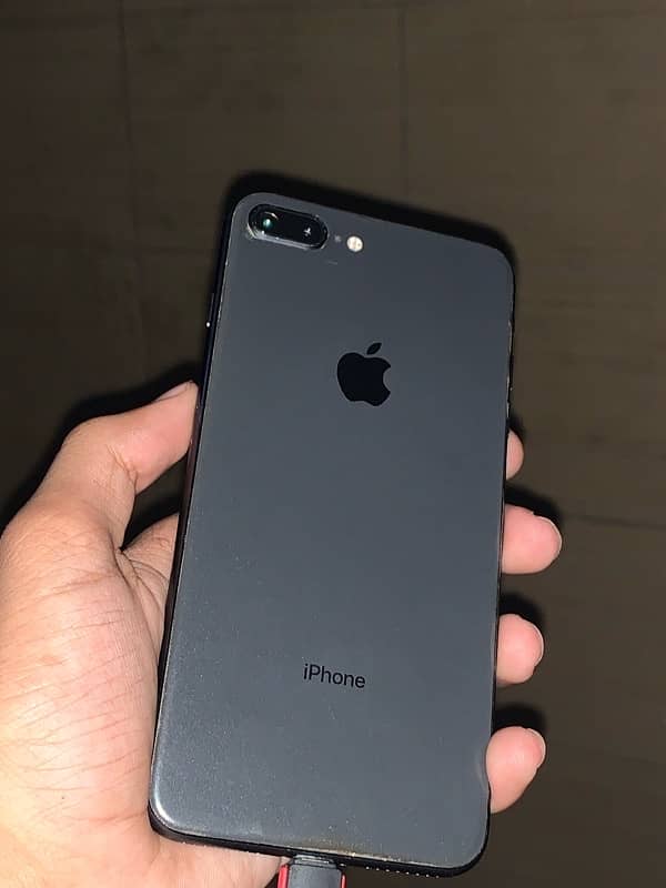 iphone 8 plus 4