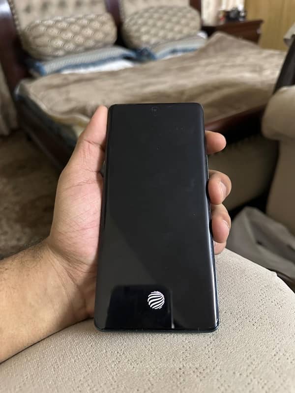 Vivo V30 5