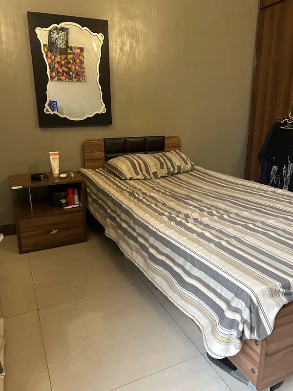 interwood single bed 1