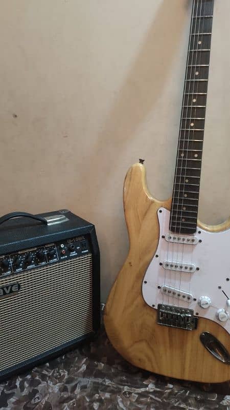 Electric Guitar with Amp 4