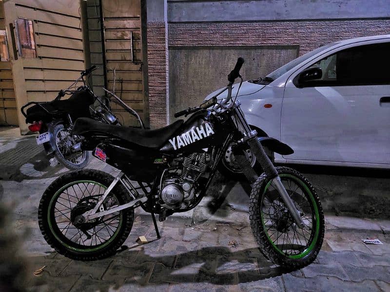 YAMAHA DT TRAIL 175-KHI REG 3