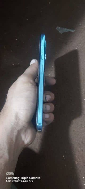 Tecno spark 20 5