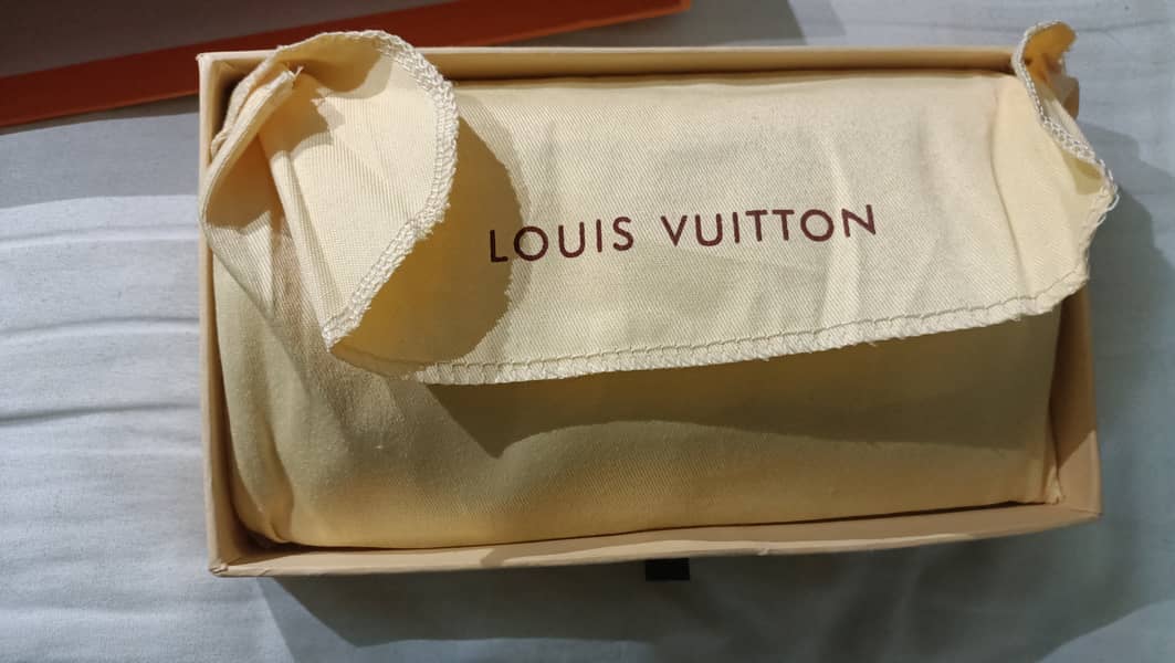 Louis Vuitton Women’s Wallet 5