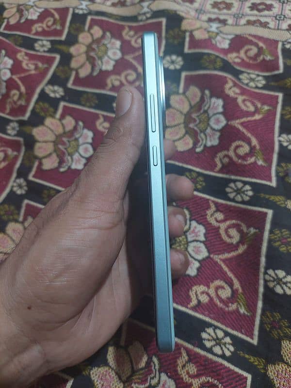 vivo iqoo z9 turbo 16/512 9