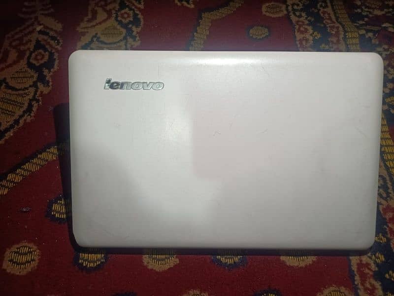 Lenovo S206 300 Hard 2