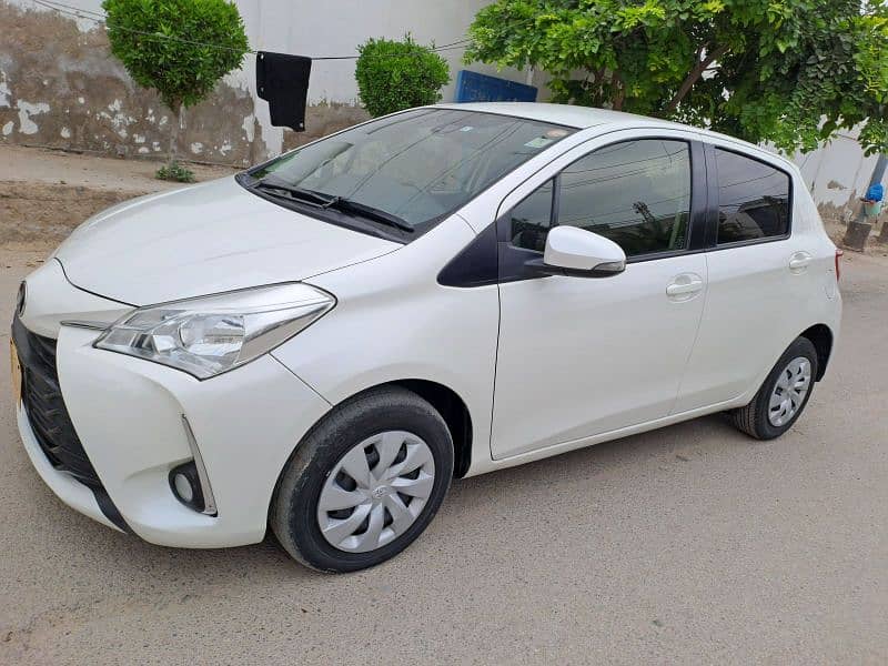 Toyota Vitz 2018 Reg. 2021 White Color 100% original condition 2