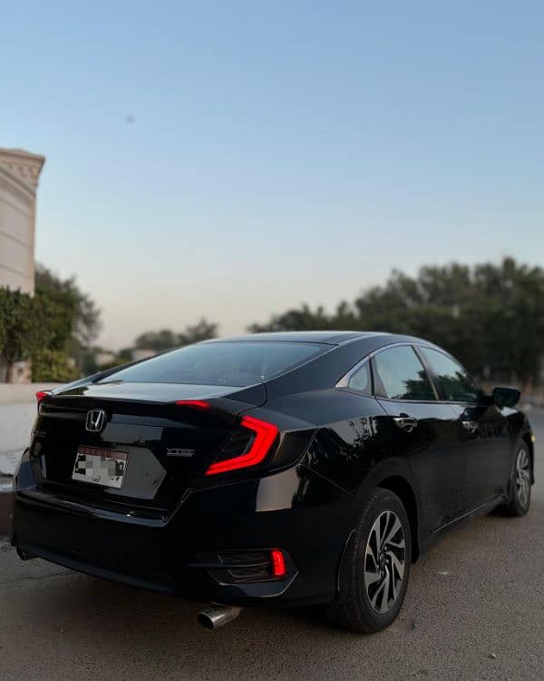 Honda Civic RS Turbo Model 2017 Black Extra ordinary Condition 4