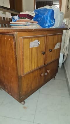 used Iron stand with cabinets