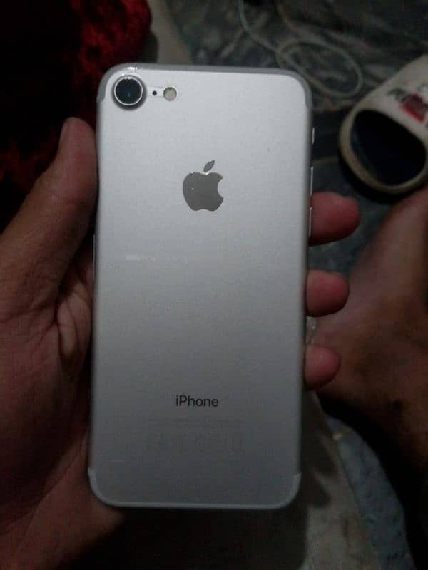 iphone 7 non pta 32 gb 10/10 condition 4