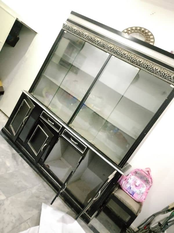 utensil wardrobe for sale only in 16000 0