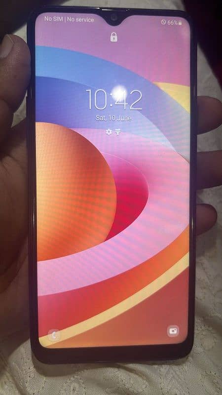 I am selling Samsung A20s mobile. 03289203346 7