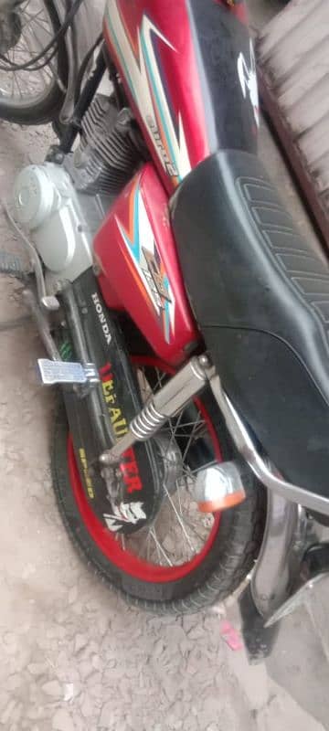 I have sale my Honda 125 net and cleen 2