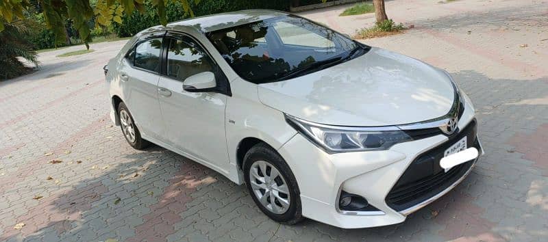 Toyota Corolla GLI 1.3 auto 2017 1