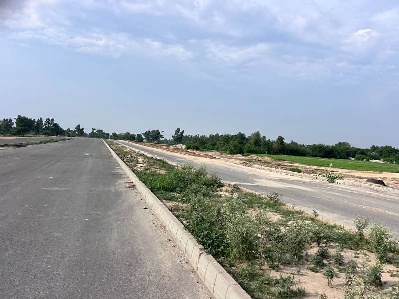 All Dues Clear 1 Kanal D Block Plot For Sale In Jinnah Sector LDA City Lahore 1