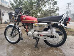 Honda 125 self start